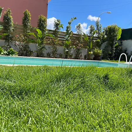 Villa Retreat Villa, Full Amenities, Up To 40ppl Lisbon