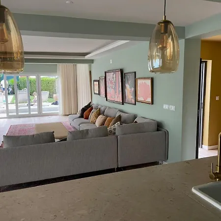 Retreat Villa, Full Amenities, Up To 40ppl Villa Lisboa