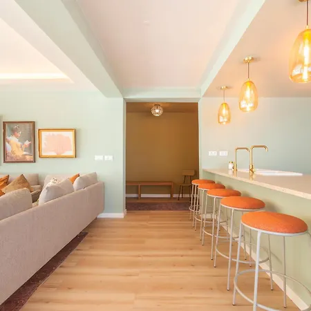 Retreat Villa, Full Amenities, Up To 40ppl Villa