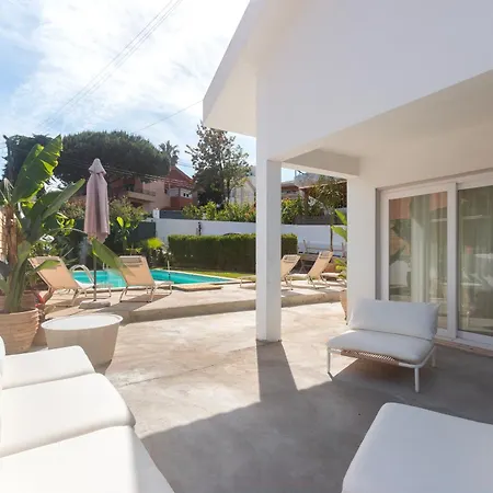 Retreat Villa, Full Amenities, Up To 40ppl Villa Lisbon