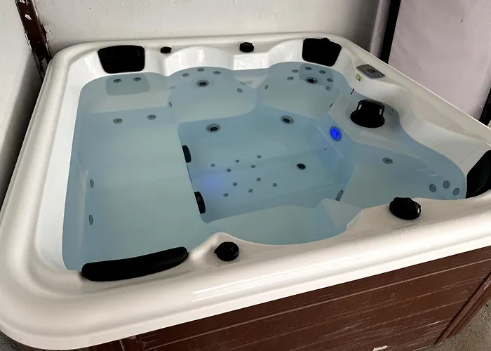 빌라 Retreat Villa, Full Amenities, Up To 40ppl *