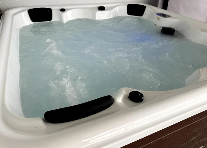 빌라 Retreat Villa, Full Amenities, Up To 40ppl 리스본