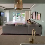 Retreat Villa, Full Amenities, Up To 40ppl Вилла Лиссабон
