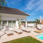 וילה Retreat Villa, Full Amenities, Up To 40ppl