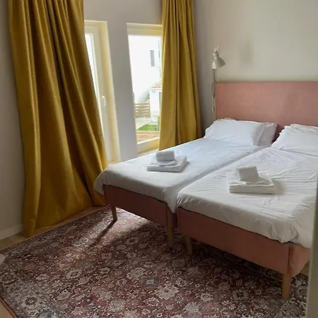 Oeiras Villa, Pool And Jacuzzi