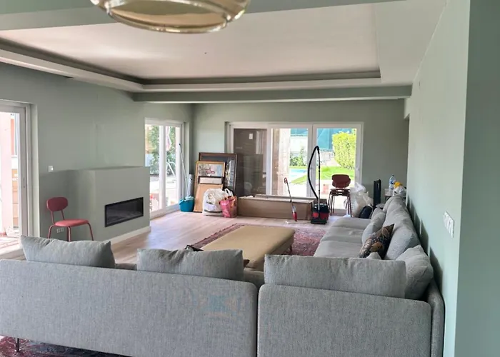 Retreat Villa, Full Amenities, Up To 40ppl