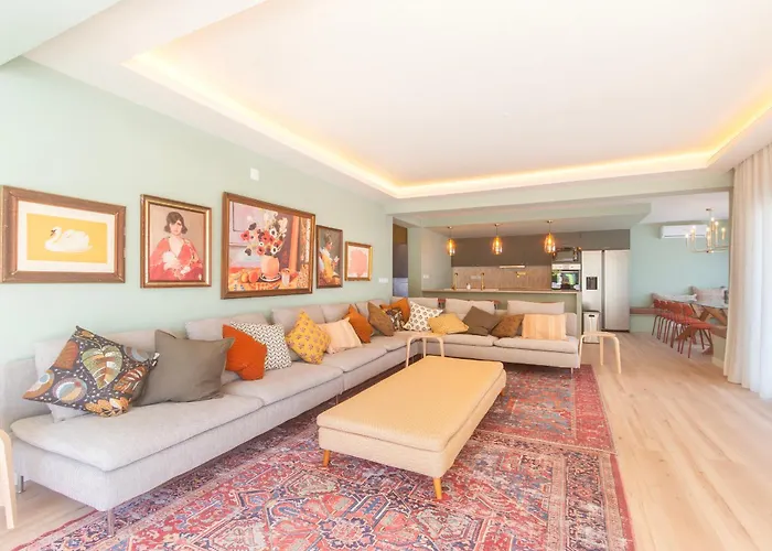 Retreat Villa, Full Amenities, Up To 40ppl